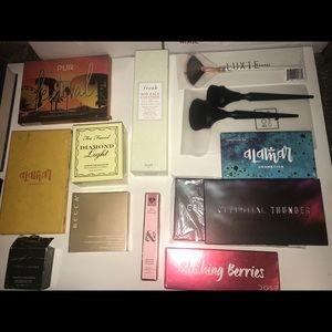 Too Faced Pur Alamar Dose Becca BNIB Storybook ++